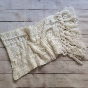 Vintage Cream Knit Fringe Scarf